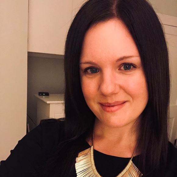 Meet your Posher, Melissa - Picture 1 of 1